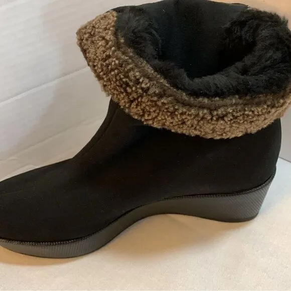 Stuart Weitzman Chic Black Ankle Boots