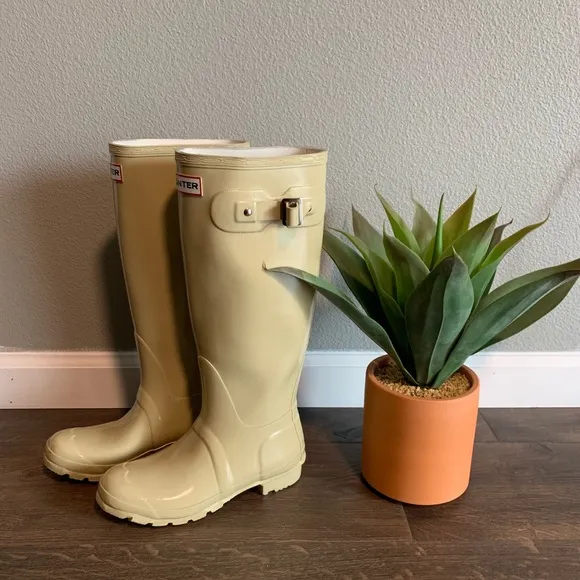 Tall Hunter Rain Boots