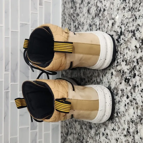 Tan &amp; Black Nike Lunar Force 1 Duckboat Metallic Gold Sneaker Boots sz 7Y