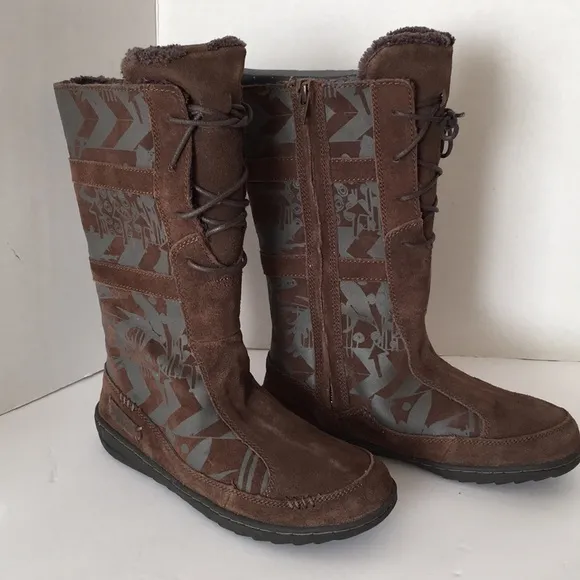 TEVA Cara Kiru Leather Boot Lace Up Detail Faux Fur Lined Weatherproof Kids Sz 5