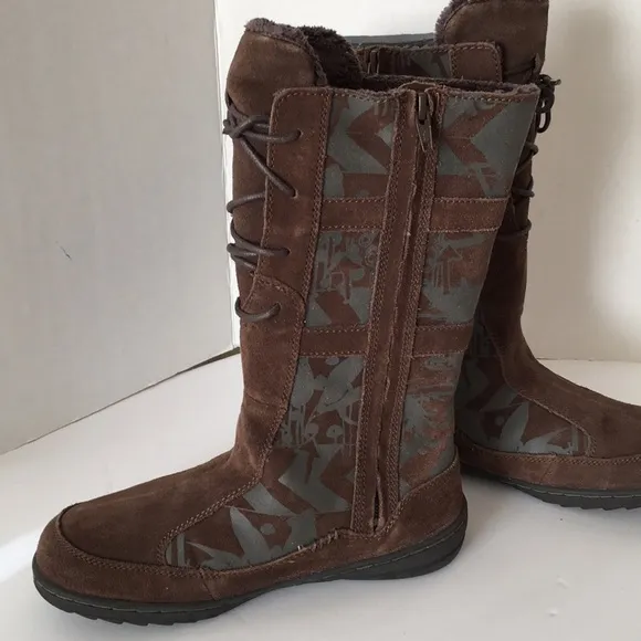 TEVA Cara Kiru Leather Boot Lace Up Detail Faux Fur Lined Weatherproof Kids Sz 5