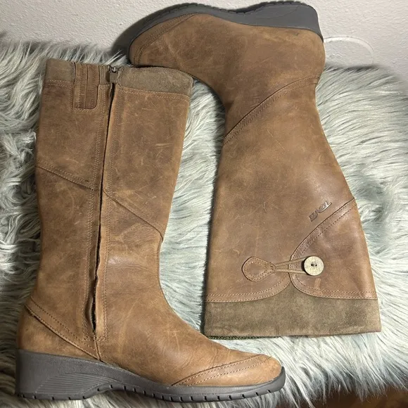 Teva Jade Cove Insulated Knee High Low Wedge Brown Boots Size 7.5