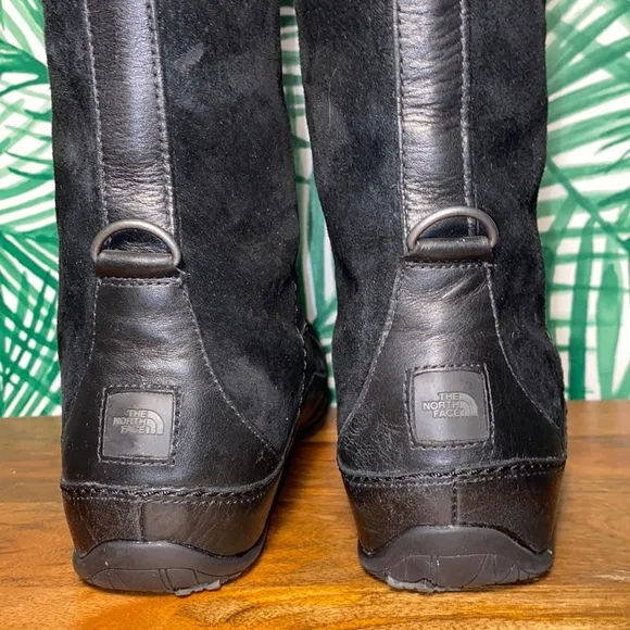 The North Face 200g Black Suede Primaloft Faux Fur Lace Boots Women’s 9
