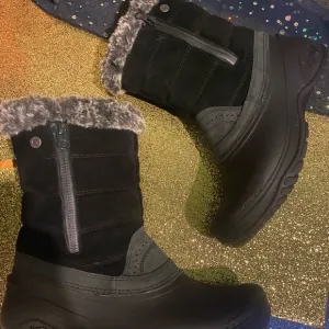 THE NORTH FACE BLACK GREY SUEDE SNOW FUAX FUR SNOW Boots GORG COZY LUX