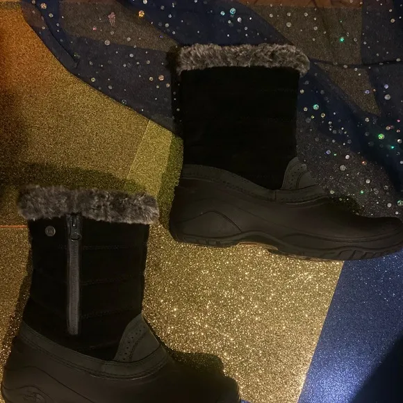 THE NORTH FACE BLACK GREY SUEDE SNOW FUAX FUR SNOW Boots GORG COZY LUX