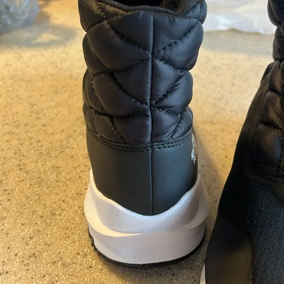 The North Face Boots, NWOT