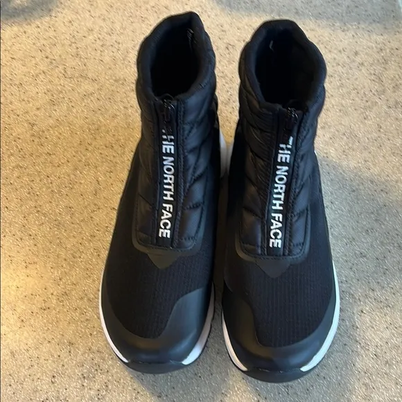 The North Face Boots, NWOT
