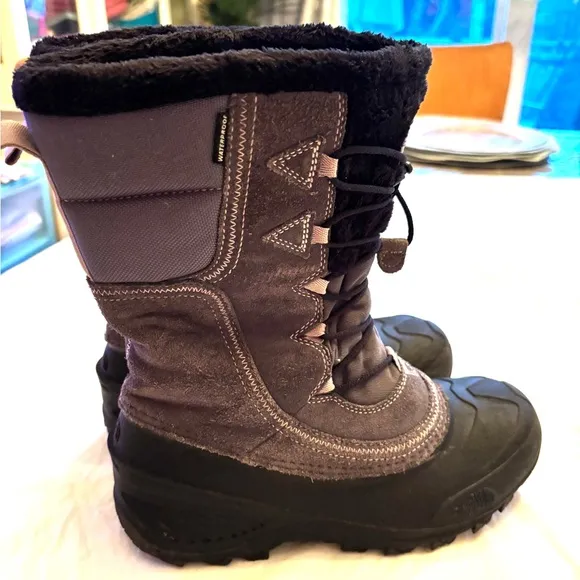 The North Face Heat Seeker waterproof insulated winter boots SZ 6 Worn 2X