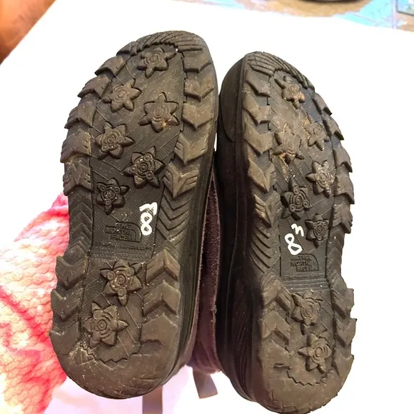 The North Face Heat Seeker waterproof insulated winter boots SZ 6 Worn 2X