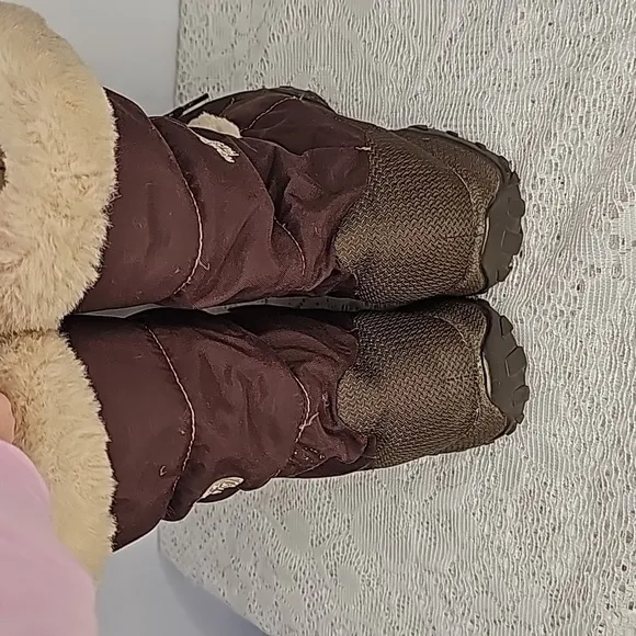 The North Face Ice Pick puffer goose down faux fur winter snow cold boots sz 7.5