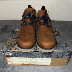 The North Face Men’s Chukka Ballard Boots