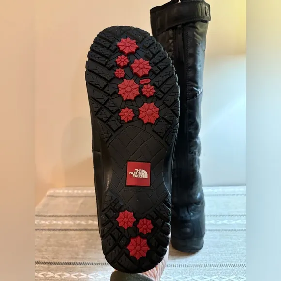 THE NORTH FACE Primaloft Black Knee High 200 Gram Insulated Snow Boots Women’s 9
