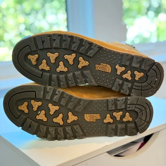 The North Face ‘Renew’ Boots