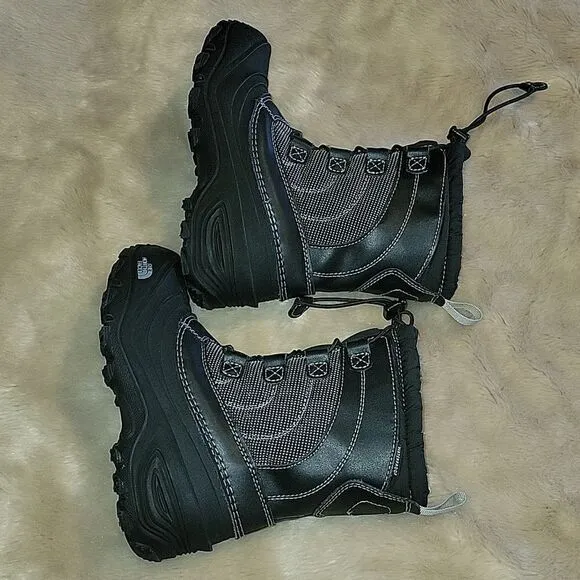 THE NORTH FACE TNF BLACK ALPENGLOW IV WATERPROOF WINTER BOOTS, SIZE 2