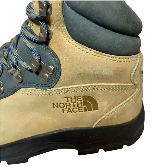The North Face Women Boots Size 9.5