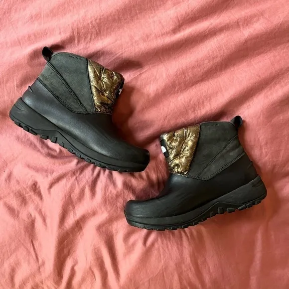 The North Face Yokiona Ankle Boots Black Copper Gold Size 7