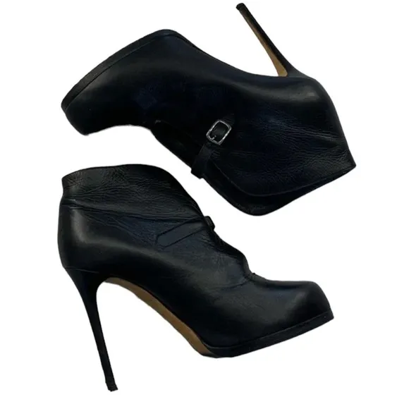 Theory Black Leather Ankle Boots