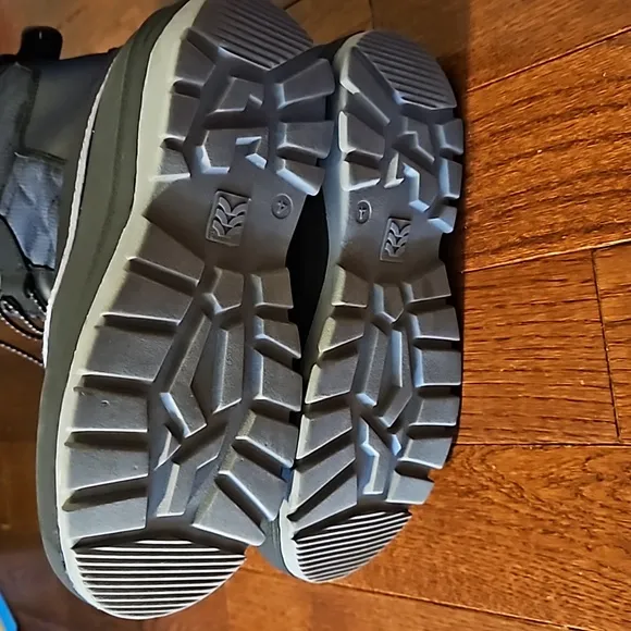 Thermolite girls winter boots
