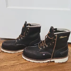 Thorogood Men' Steel Toe Leather Boots Size 10.5