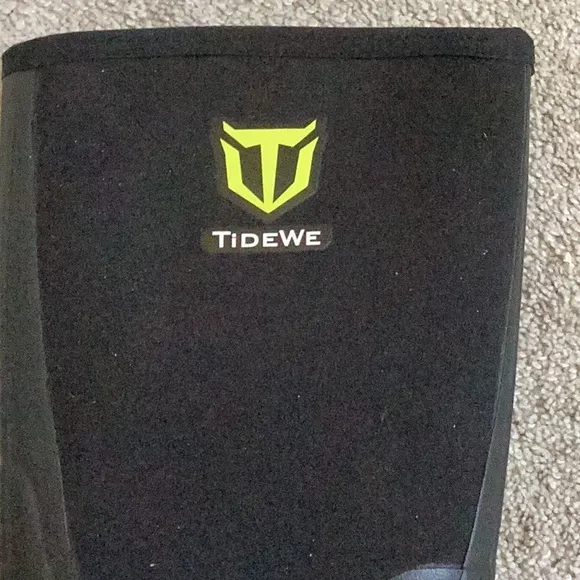 TIDEWE Rubber Boots for Men Waterproof Rain Boots Steel Shank Size 10,Black,NWOT