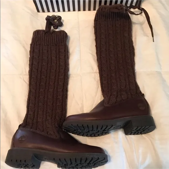 Timberland Boots Size 6.5 Brown Leather.