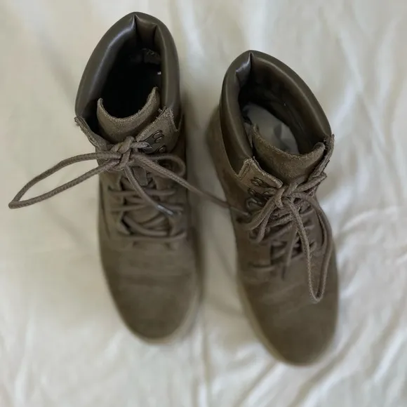 Timberland Carnaby Cool 6” Boot Olive Women’s size 7.5