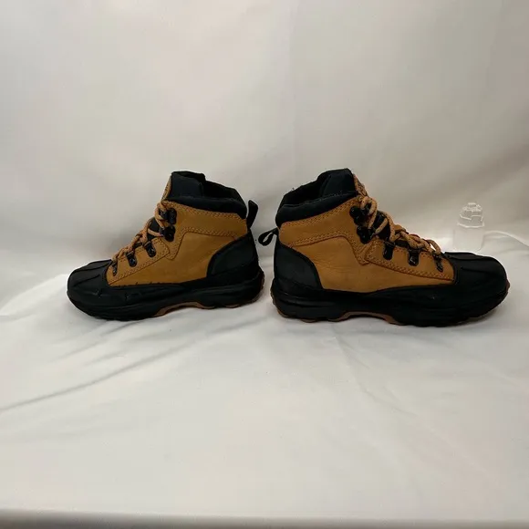 Timberland Converge Shell Toe Boots boys size 1 little boy