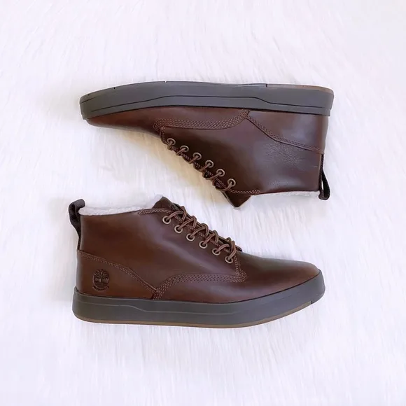 Timberland Men’s Davis Square Waterproof Warm Lined Chukka Boots