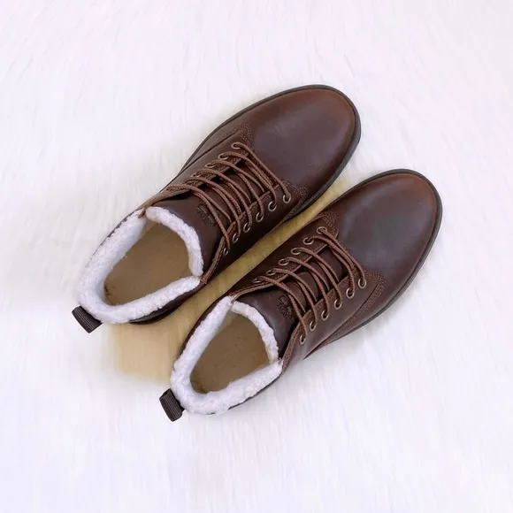 Timberland Men’s Davis Square Waterproof Warm Lined Chukka Boots