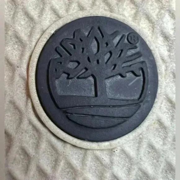 Timberland | men’s Flyroam Chukka boots. Size: 11.5