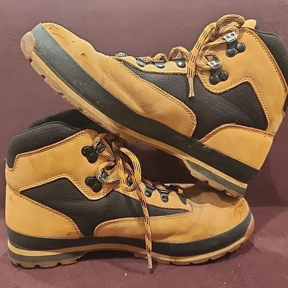 Timberland Men's Hiking Boots 10.5 Tan and Black