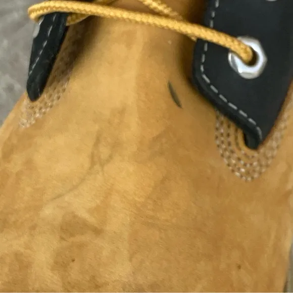 Timberland Premium 6-inch Boots Kids 7 Women 9 Wheat Brown Nubuck Waterproof NEW