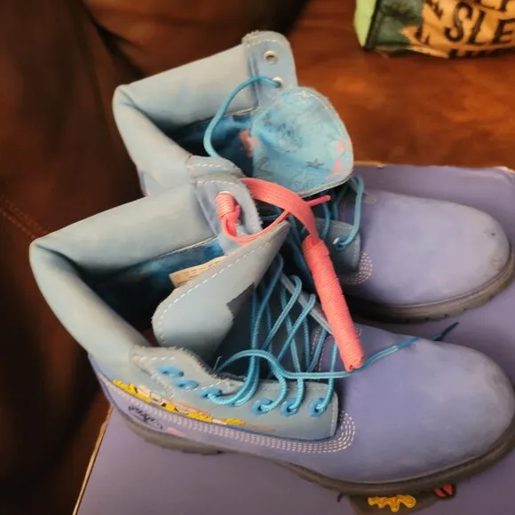Timberland Premium 6 Waterproof Bright Blue Nubuck SpongeBob Boots US men SZ 7.5