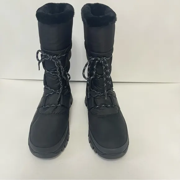 TIMBERLAND Waterproof Pull On Boots In Jet Black- New In Box - Reemoly