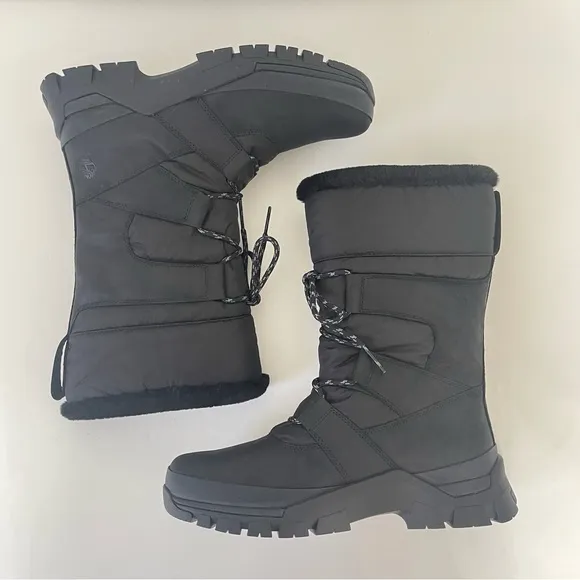 TIMBERLAND Waterproof Pull On Boots In Jet Black- New In Box - Reemoly