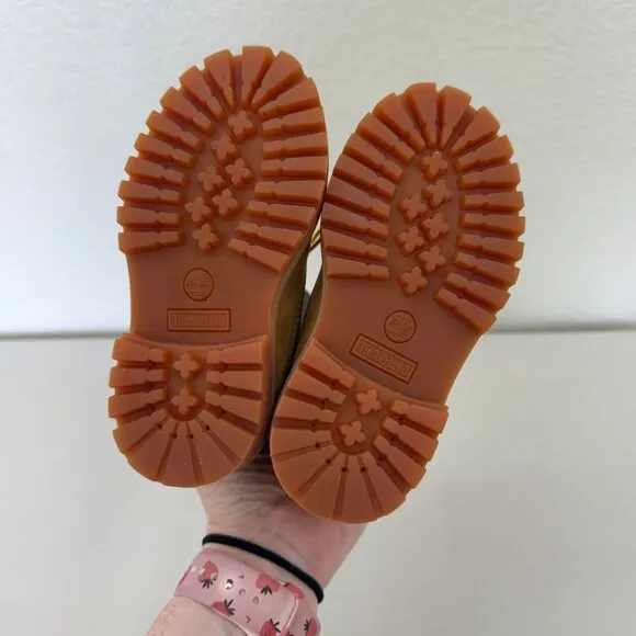Timberland Wheat Nubuck Leather Lace Waterproof Boots Shoes A5925 Toddler size 7