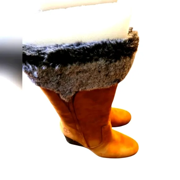 Timberland Women  Leather Boots- New