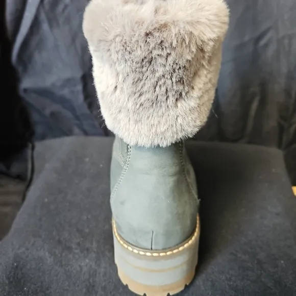 Timberland Women's Gray Fur-Lined Boots