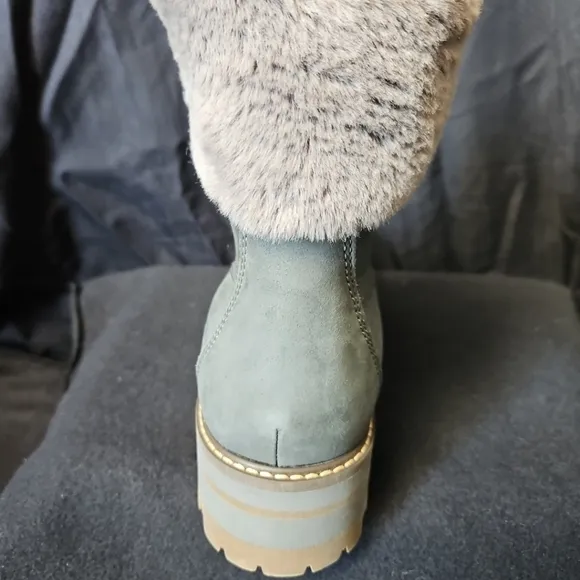 Timberland Women's Gray Fur-Lined Boots