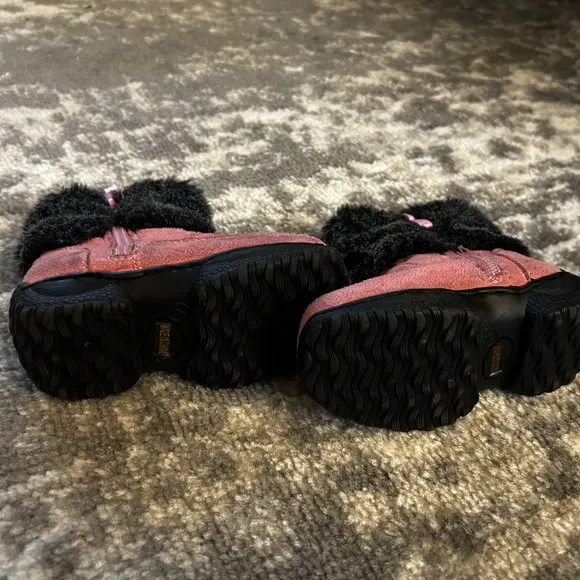 Toddler Girls Pink Suede and Black Fur Hard Sole Boots Leuna Size 4