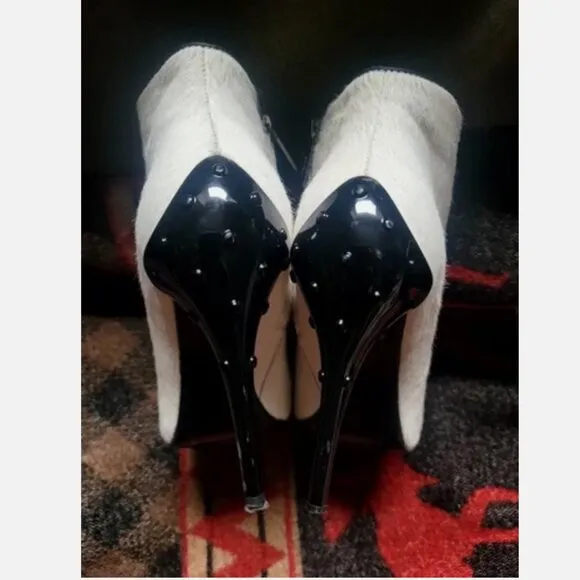 TOD'S Italy Calf Hair Ankle Boots White Zip Stiletto Bootie Cowhide Fur US7 EU37