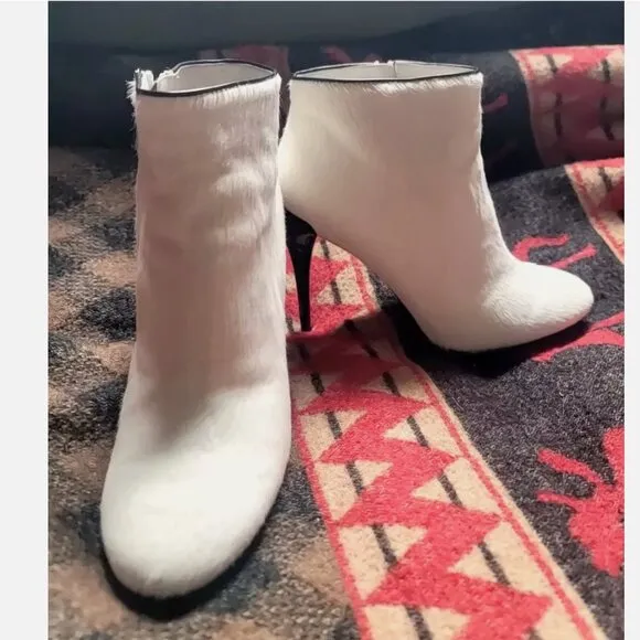 TOD'S Italy Calf Hair Ankle Boots White Zip Stiletto Bootie Cowhide Fur US7 EU37