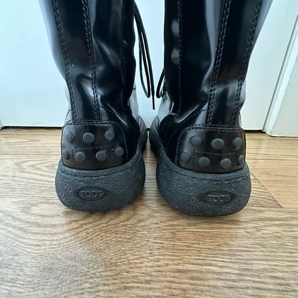 Tod’s WG lace up boots for women