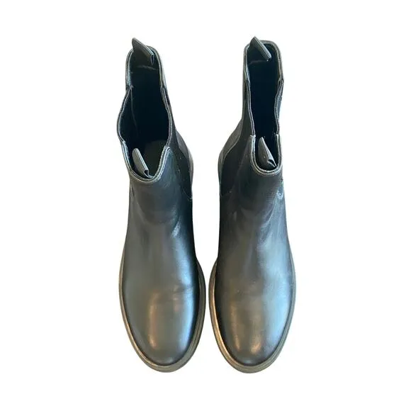 Tony Bianco Wolfe Leather Ankle Chelsea Boots Lugged Sole Pull On Black Size 9.5
