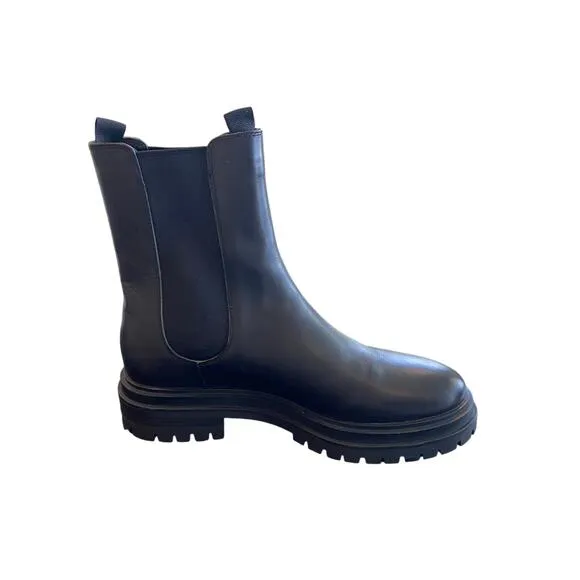 Tony Bianco Wolfe Leather Ankle Chelsea Boots Lugged Sole Pull On Black Size 9.5