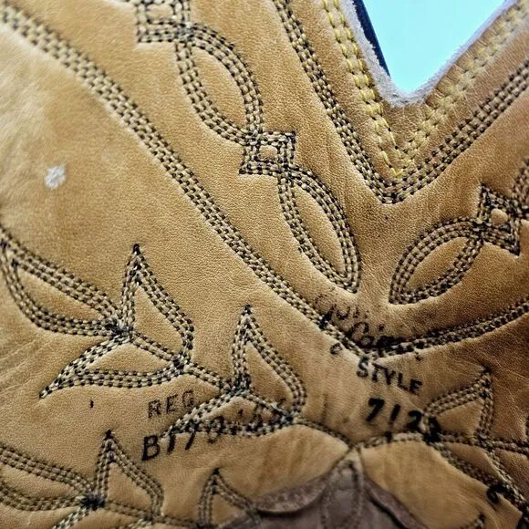 Tony Lama Cowboy Boots Men's 6B Vintage 1980s Leather Tan Made In USA Classic‎