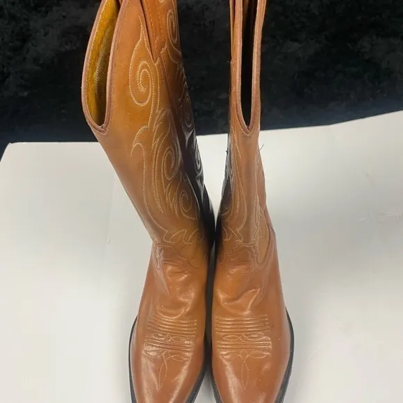 tony lama womens size 6.5 medium,‎ style BVL1921, brown