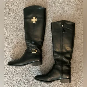 Tory Burch Black Tall Genuine Leather Logo Riding Boots Shoes size 5.5