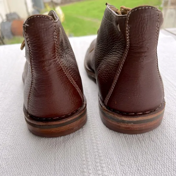 Trask Brown Leather Chukka Boots Size 9 Men