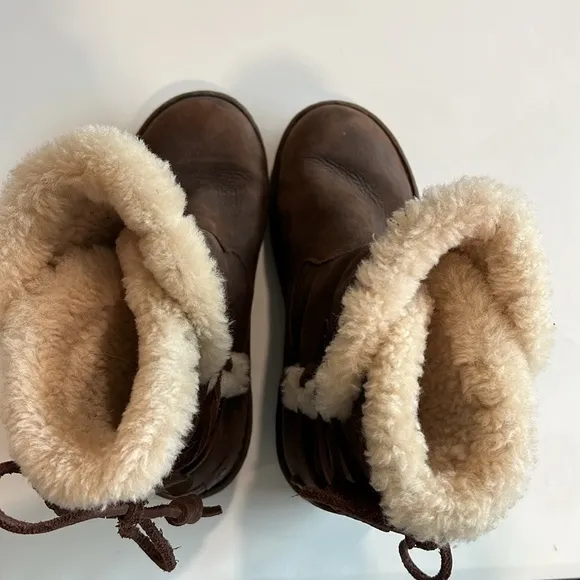Ugg - Acadia, Brown Shearling-Lined Boots, 7